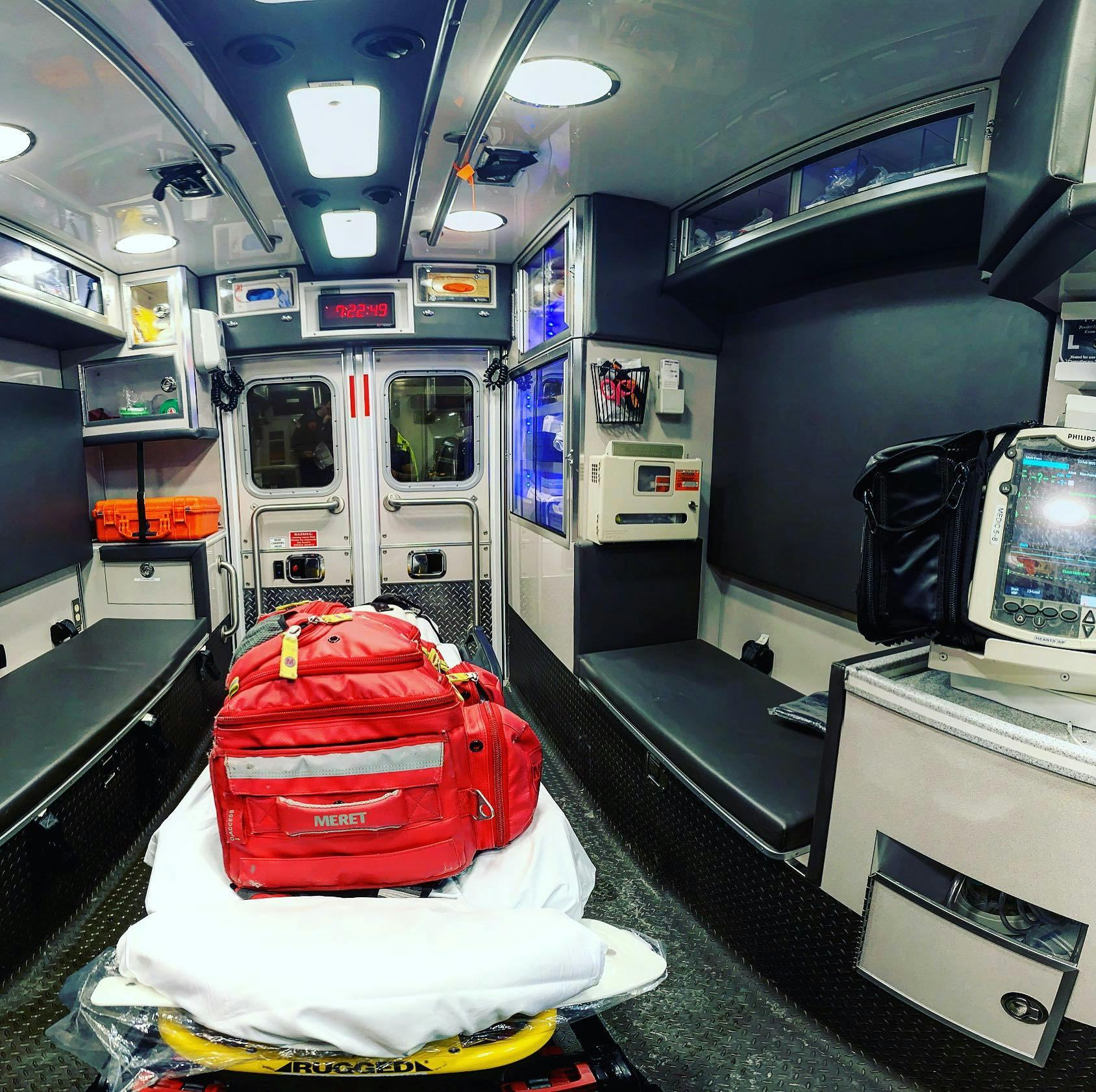 Ambulance Pano